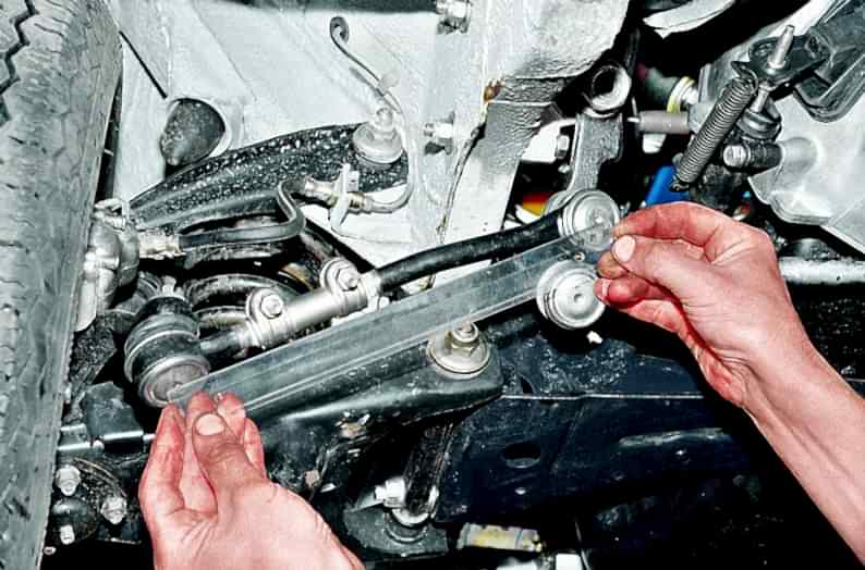 замена рулевых наконечников замена рулевых наконечников