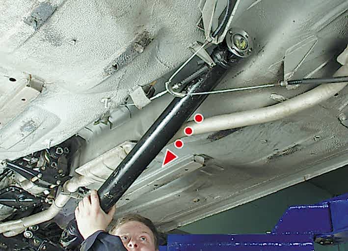 Замена кардана рулевого вала Замена кардана рулевого вала