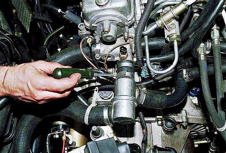 Замена термостата цена